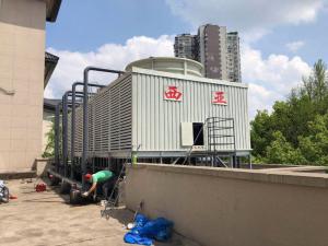 泸州酒城宾馆（横流式超低噪声方形玻璃钢冷却塔BHC-300×3-FB  一组）